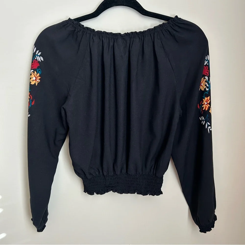 H&M Divided Black Colorful Floral Embroidery Look Long Sleeves Top Blouse Size 2 - Picture 3 of 12